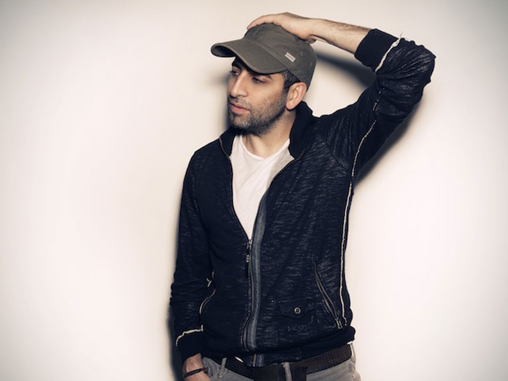 Darius Syrossian