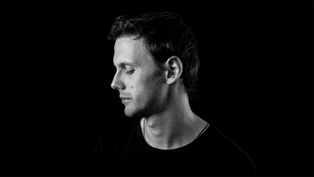 Simon Vuarambon